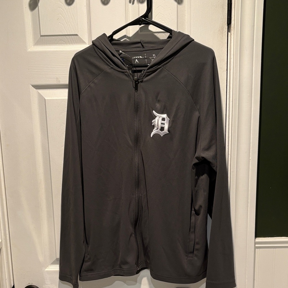Detroit Tigers men’s Hooded Jacket - Gray